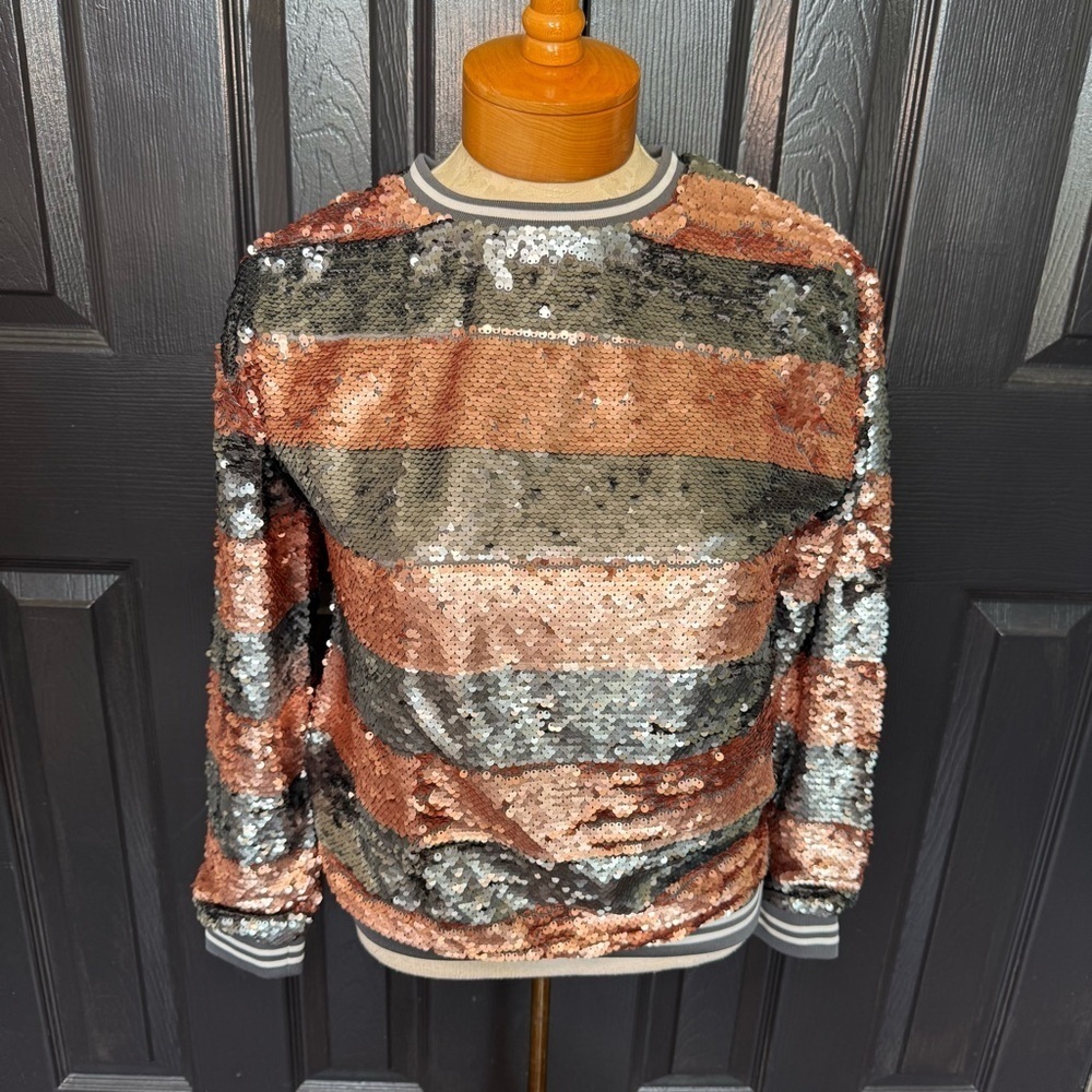 MOLO SIZE 164 Sequin Sweatshirt Size 14 US